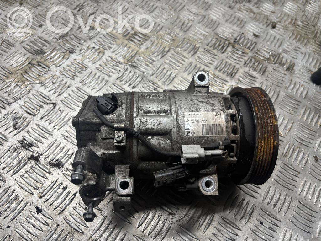 Renault Clio IV Klimakompressor Pumpe 