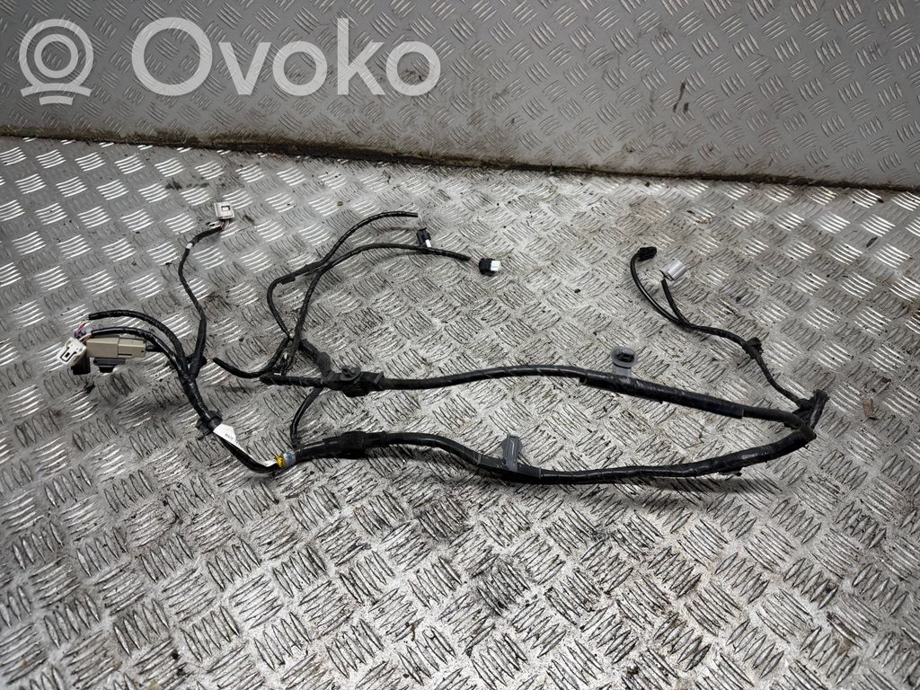 Cableado del sensor de aparcamiento (PDC)   BDGJ67A10