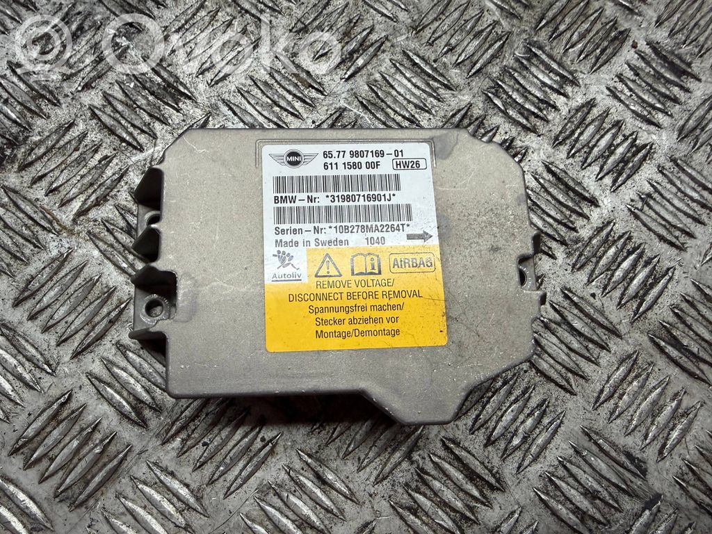 Mini Cooper Countryman R60 Airbag control unit/module 
