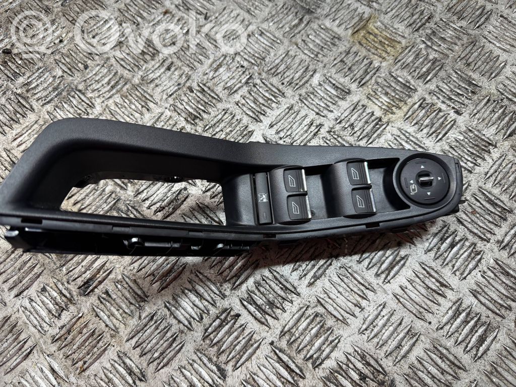 Ford Fiesta Interrupteur commade lève-vitre 
