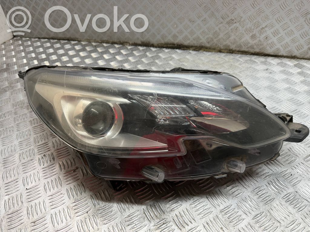 Peugeot 2008 I Headlight/headlamp 