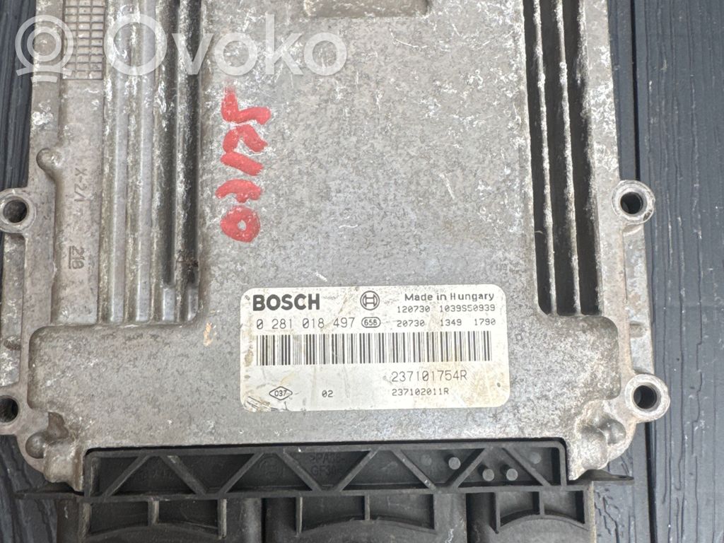Renault Trafic II (X83) Engine control unit/module 