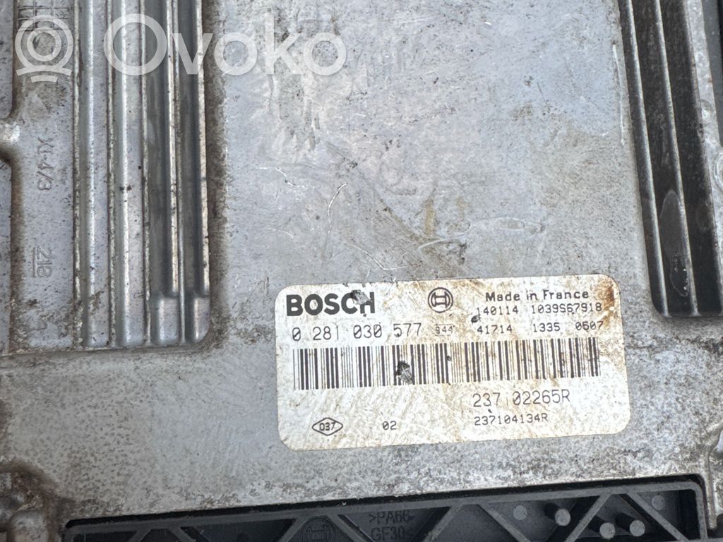 Renault Master III Engine control unit/module 