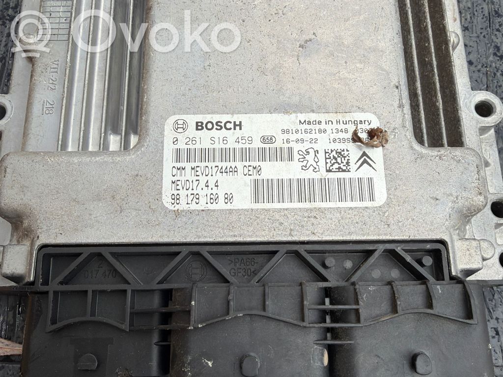 Peugeot 208 I Engine control unit/module 