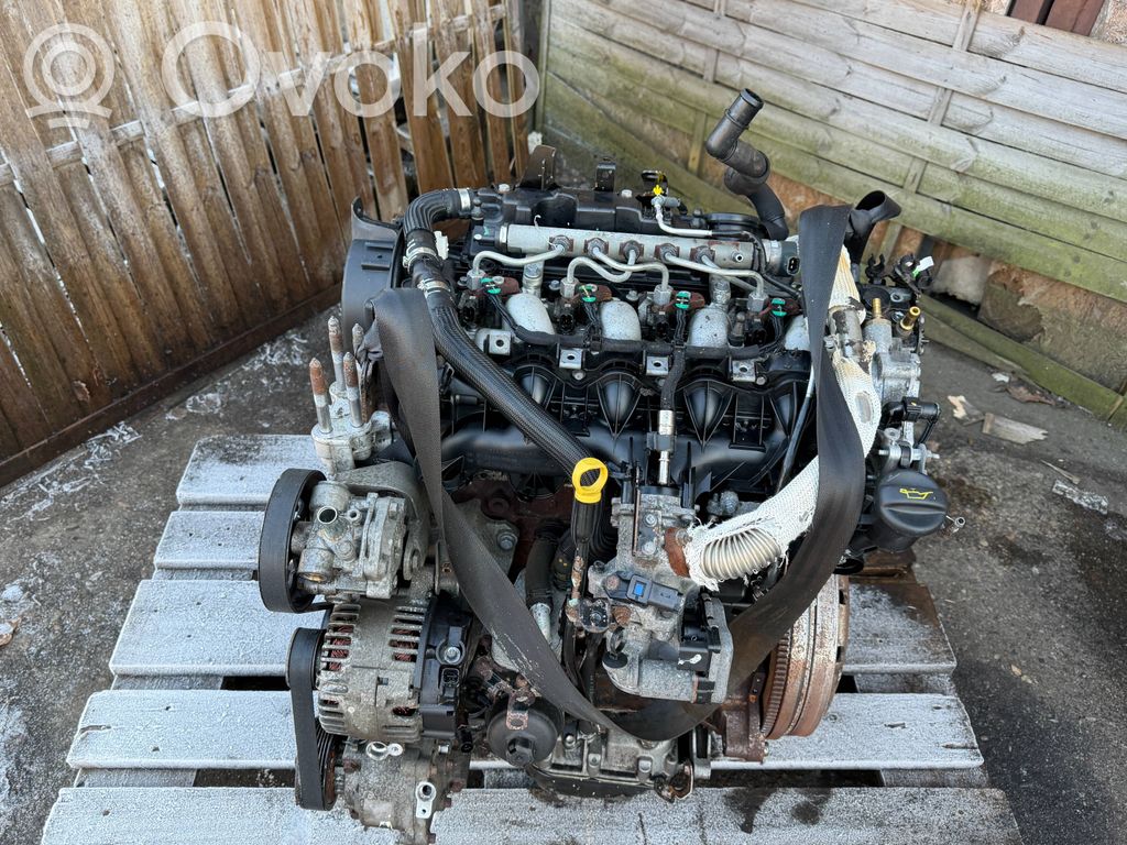 Mitsubishi Outlander Dzinējs 