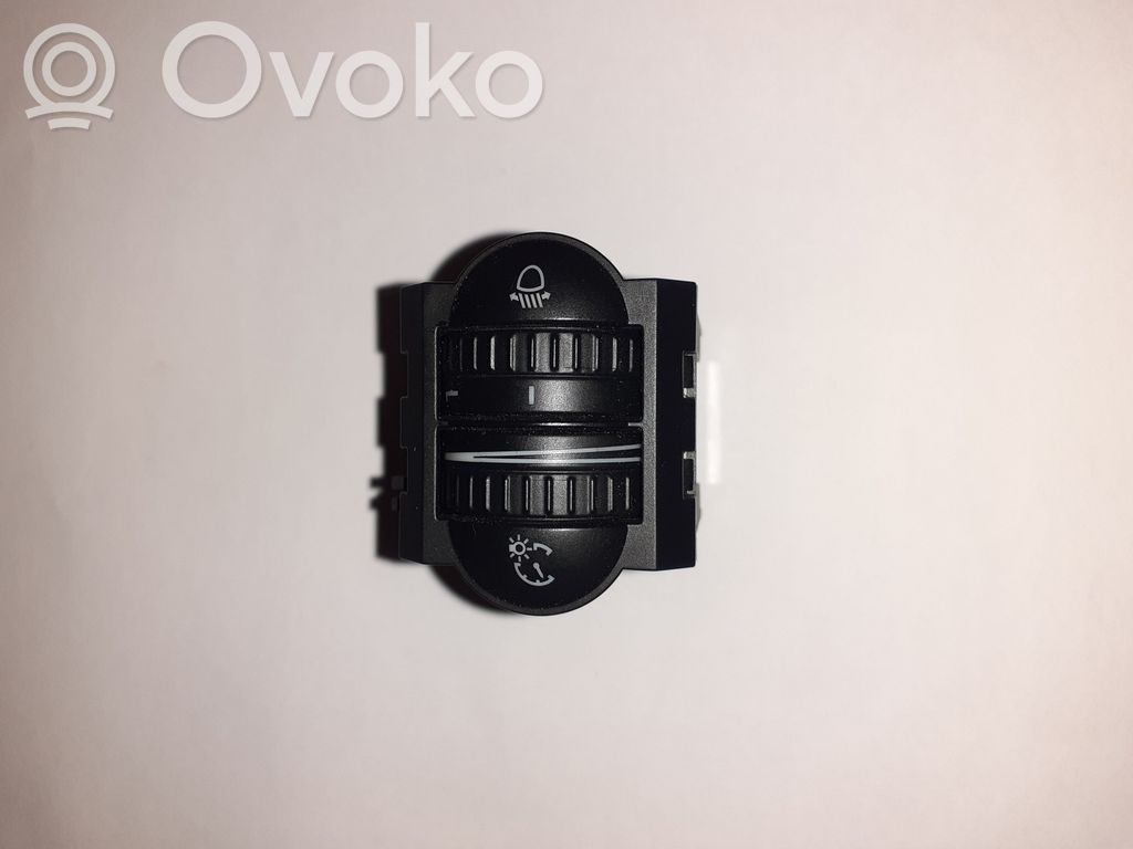 Volkswagen Scirocco Headlight level height control switch 