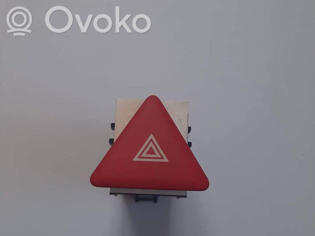 Volkswagen Scirocco Hazard light switch 