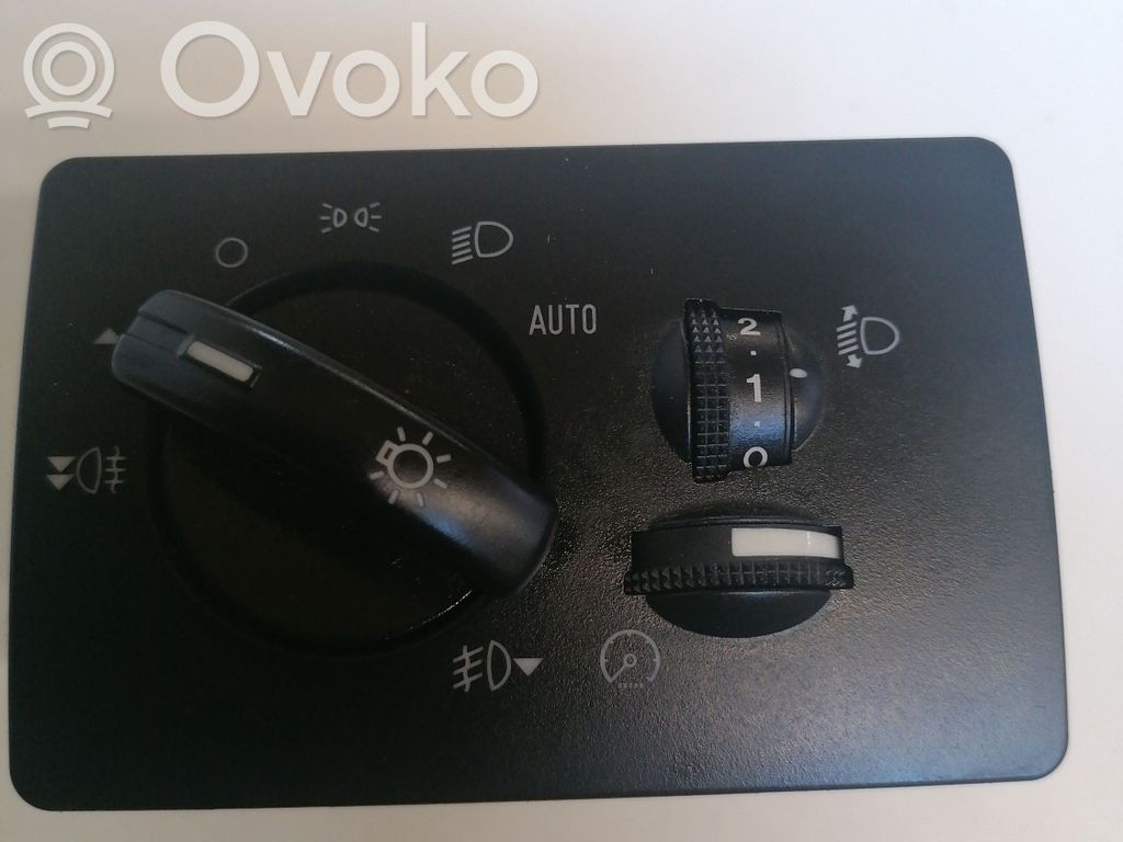 Ford Focus C-MAX Light switch 