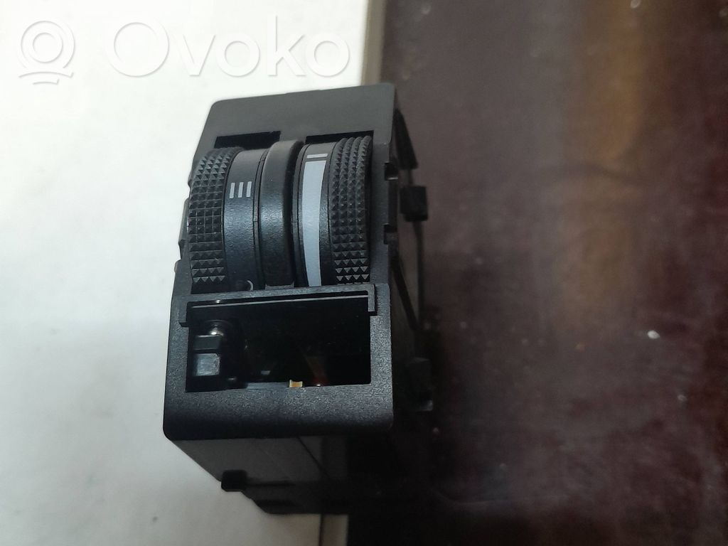 Audi A2 Headlight level height control switch 