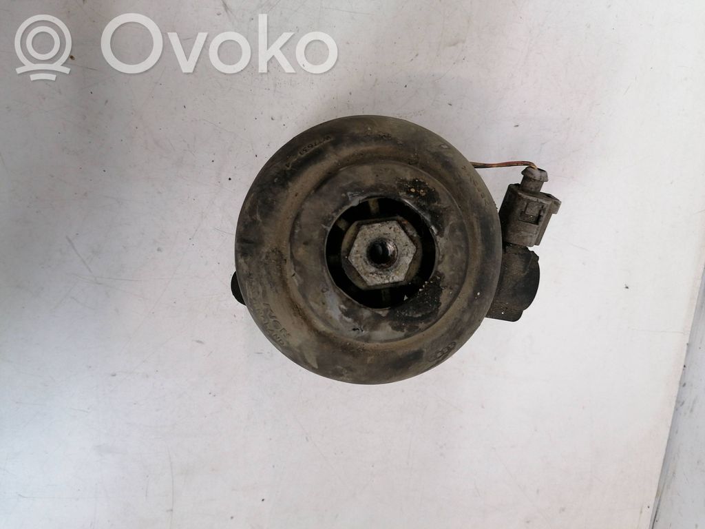 Audi A8 S8 D3 4E Engine mount bracket 