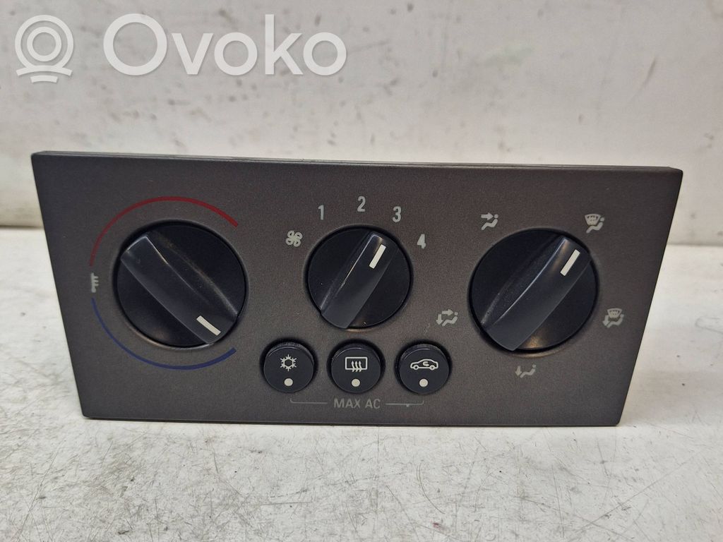 Opel Meriva A Climate control unit 