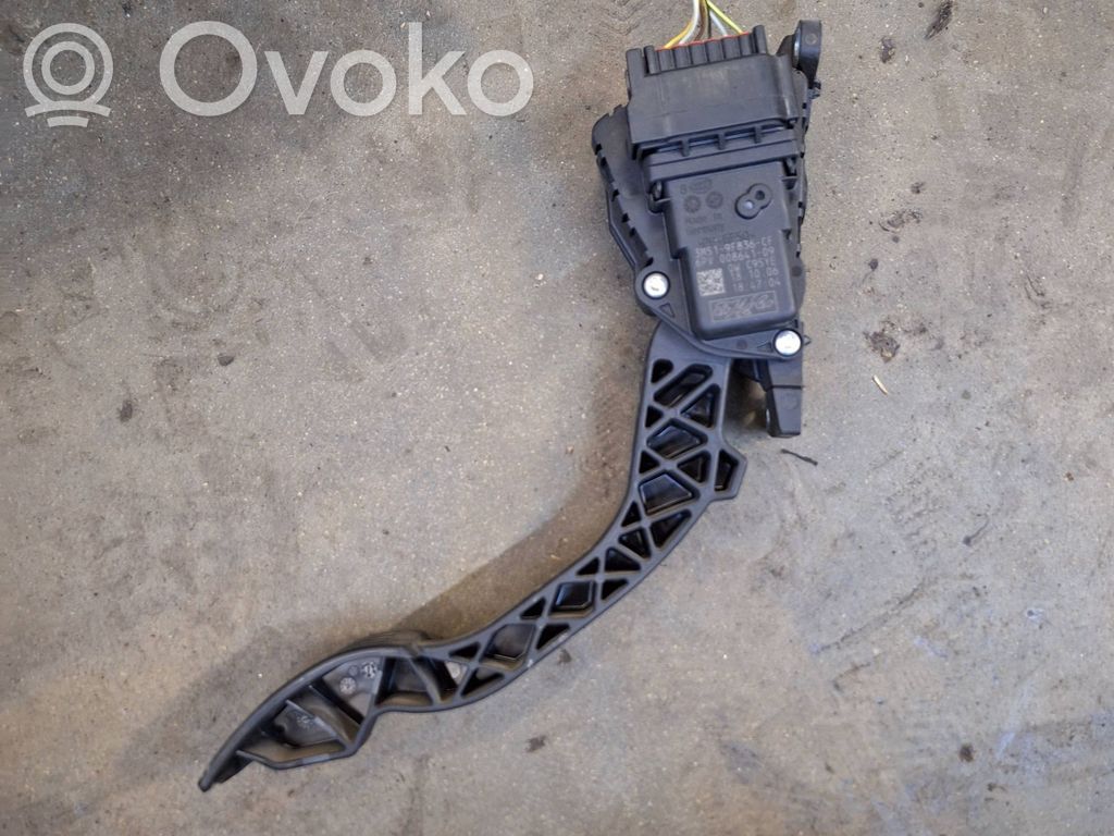 Ford Focus C-MAX Accelerator throttle pedal 