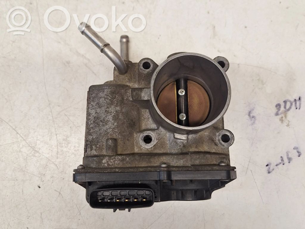 Toyota Corolla E120 E130 Droselinė sklendė 