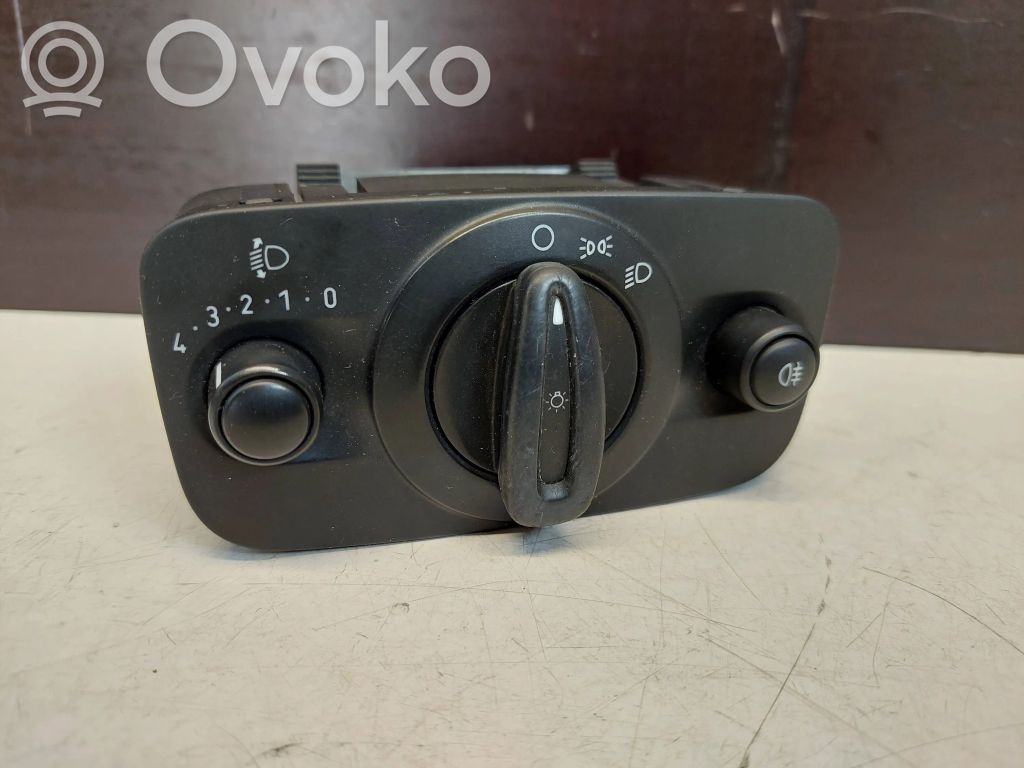 Ford Fiesta Light switch 