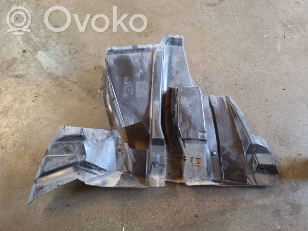 BMW X5 E53 Engine splash shield/under tray 