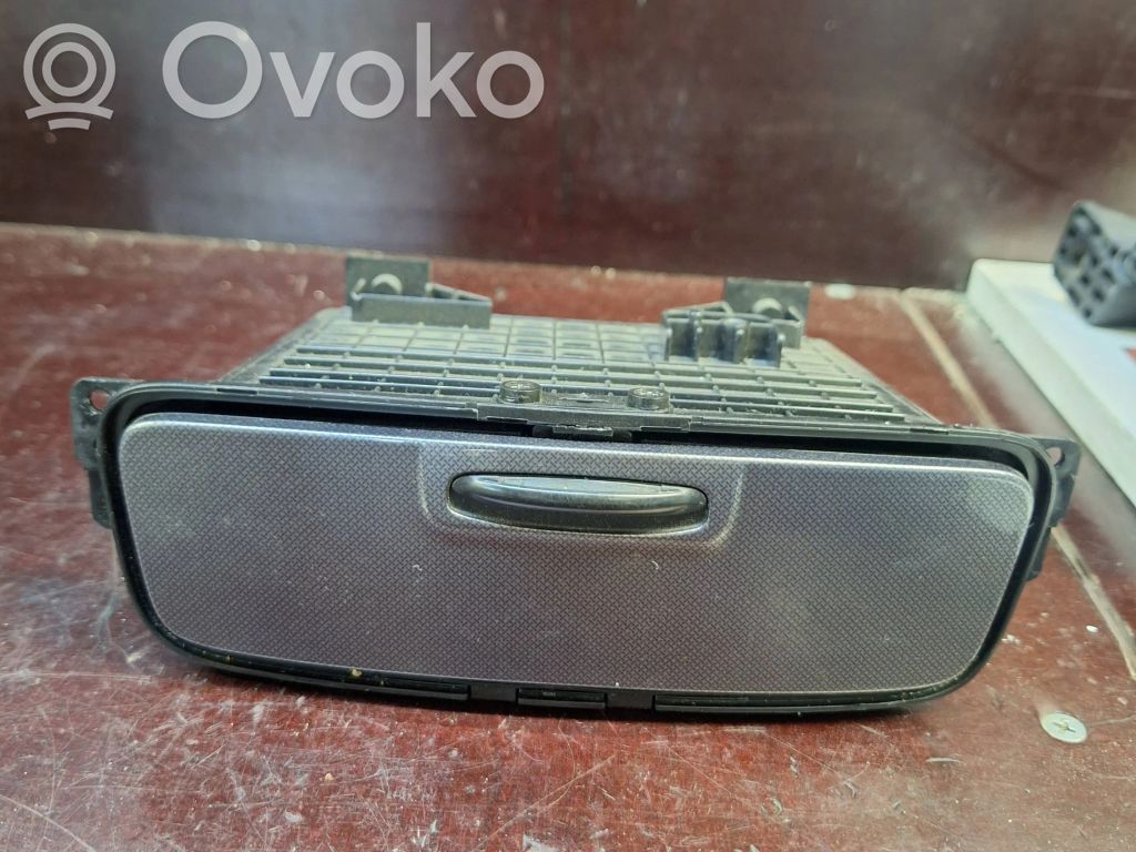 Hyundai Sonata Glove box central console 