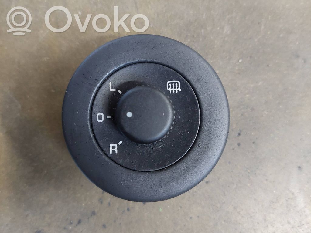 Volkswagen Scirocco Wing mirror switch 