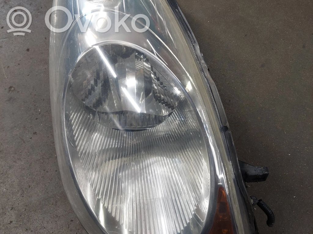 Nissan Note (E11) Priekšējais lukturis 