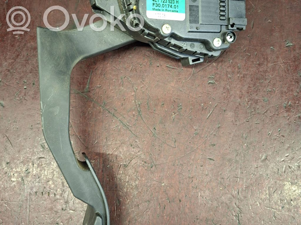 Audi A8 S8 D3 4E Accelerator throttle pedal 