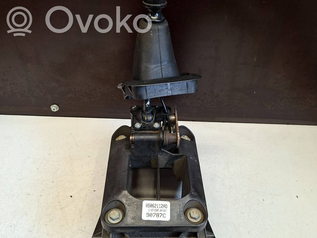 Dodge Caliber Gear shifter/selector 