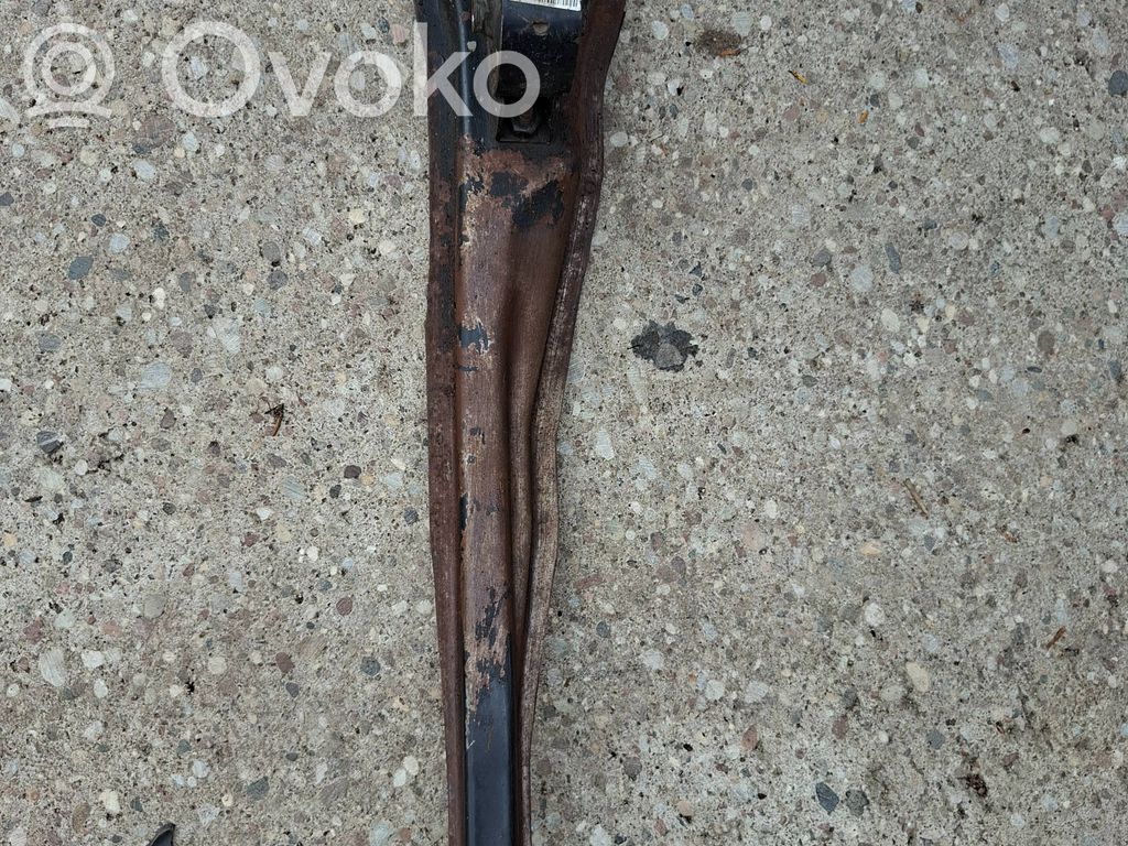 Dodge Caliber Engine mounting bracket 