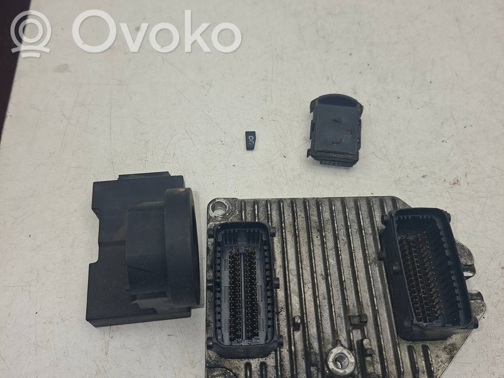 Opel Meriva A Engine ECU kit and lock set 