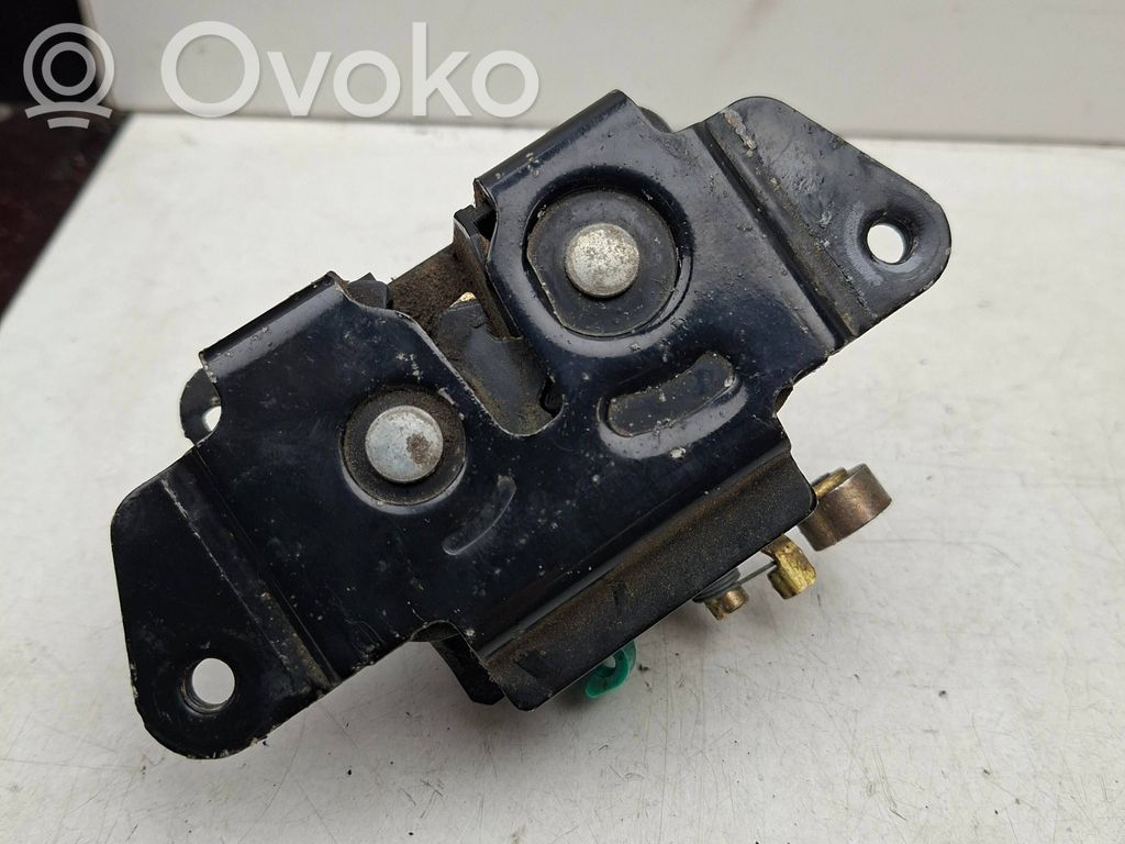 Chrysler PT Cruiser Tailgate/trunk/boot lock/catch/latch 