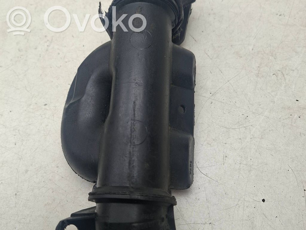 Peugeot 5008 Air intake hose/pipe 