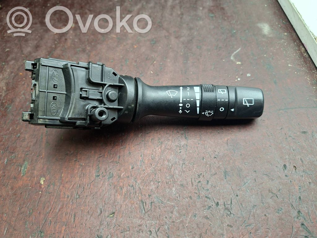 KIA Rio Palanca de control del limpiaparabrisas 