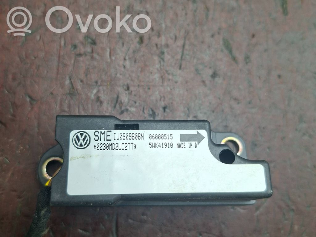Czujnik uderzenia Airbag   1J0909606N,55K41910
