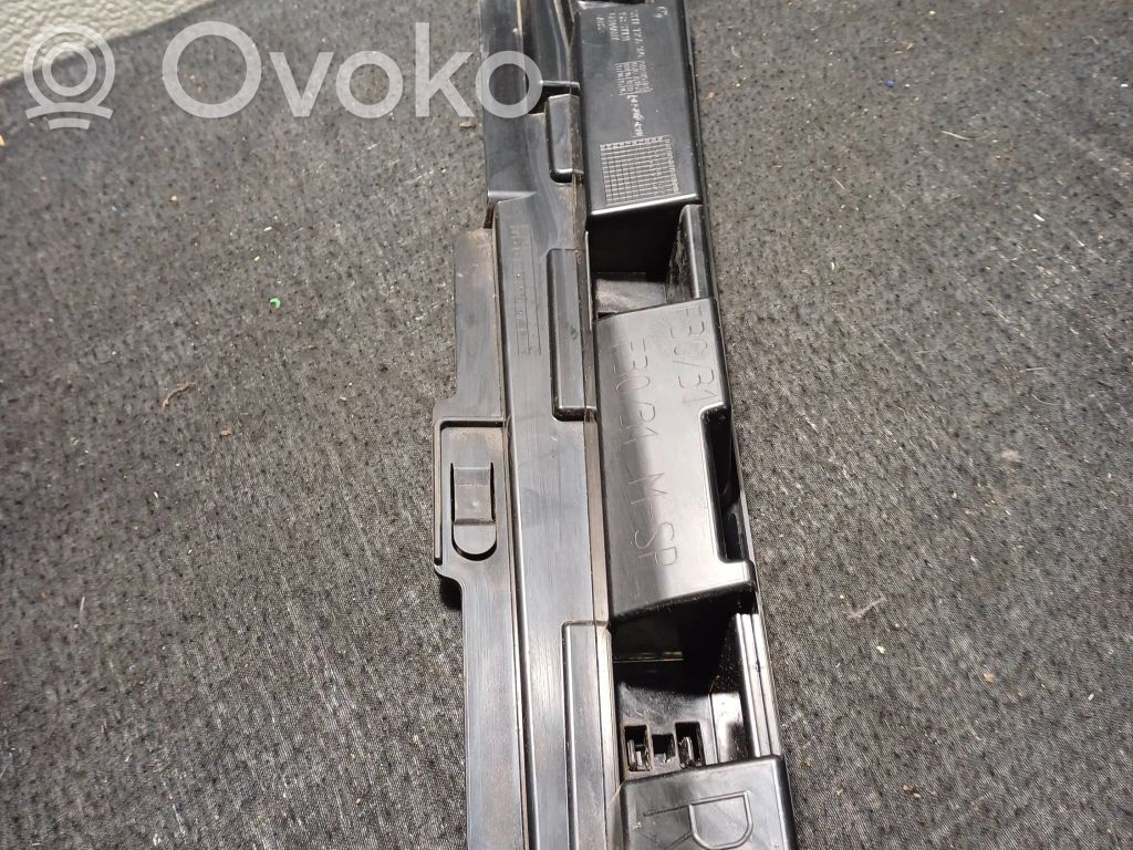 BMW 3 F30 F35 F31 Sliekšņa stiprinājumi 