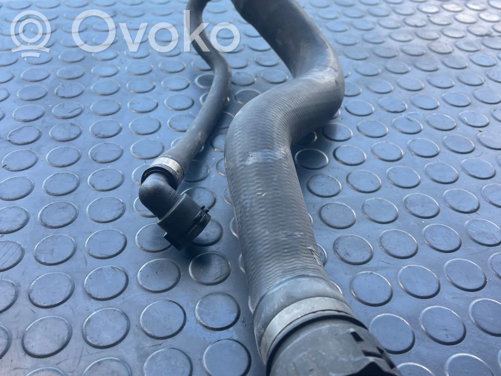 BMW 3 E90 E91 Engine coolant pipe/hose 