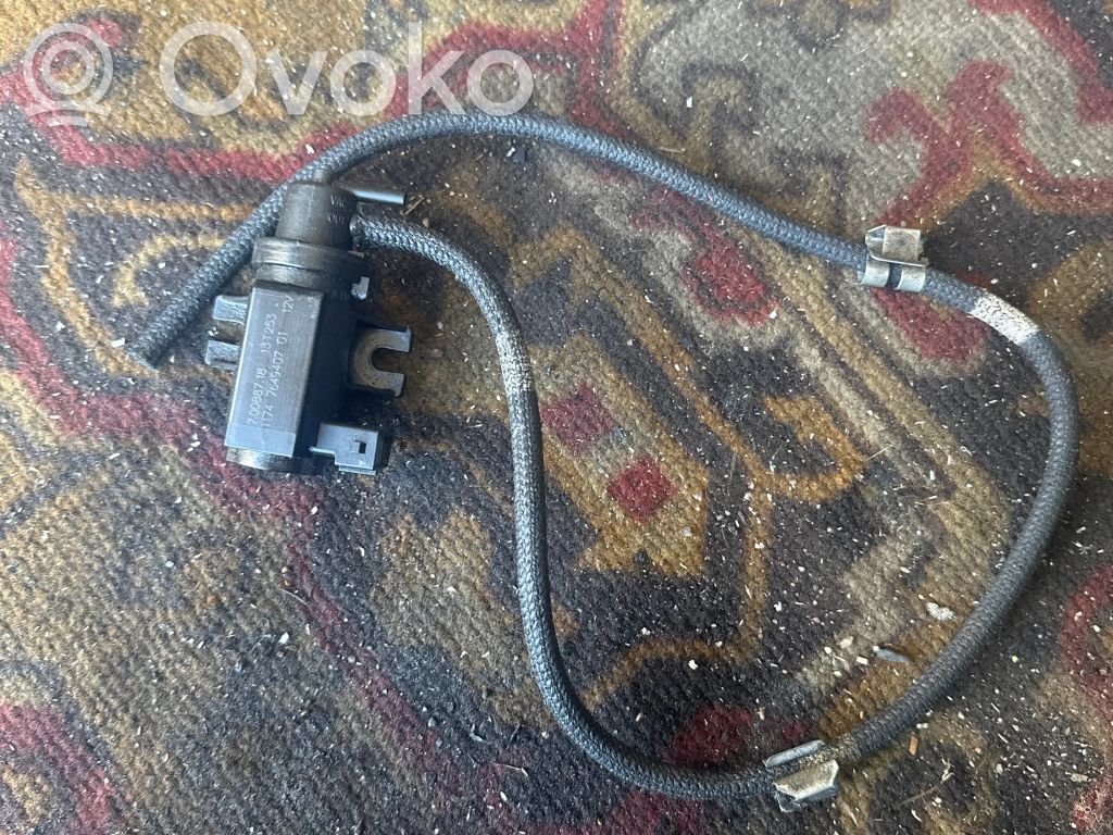 BMW 7 F01 F02 F03 F04 Electromagnetic valve 