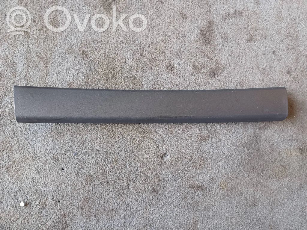 BMW 5 G30 G31 G38 Rivestimento modanatura del vetro della portiera posteriore 