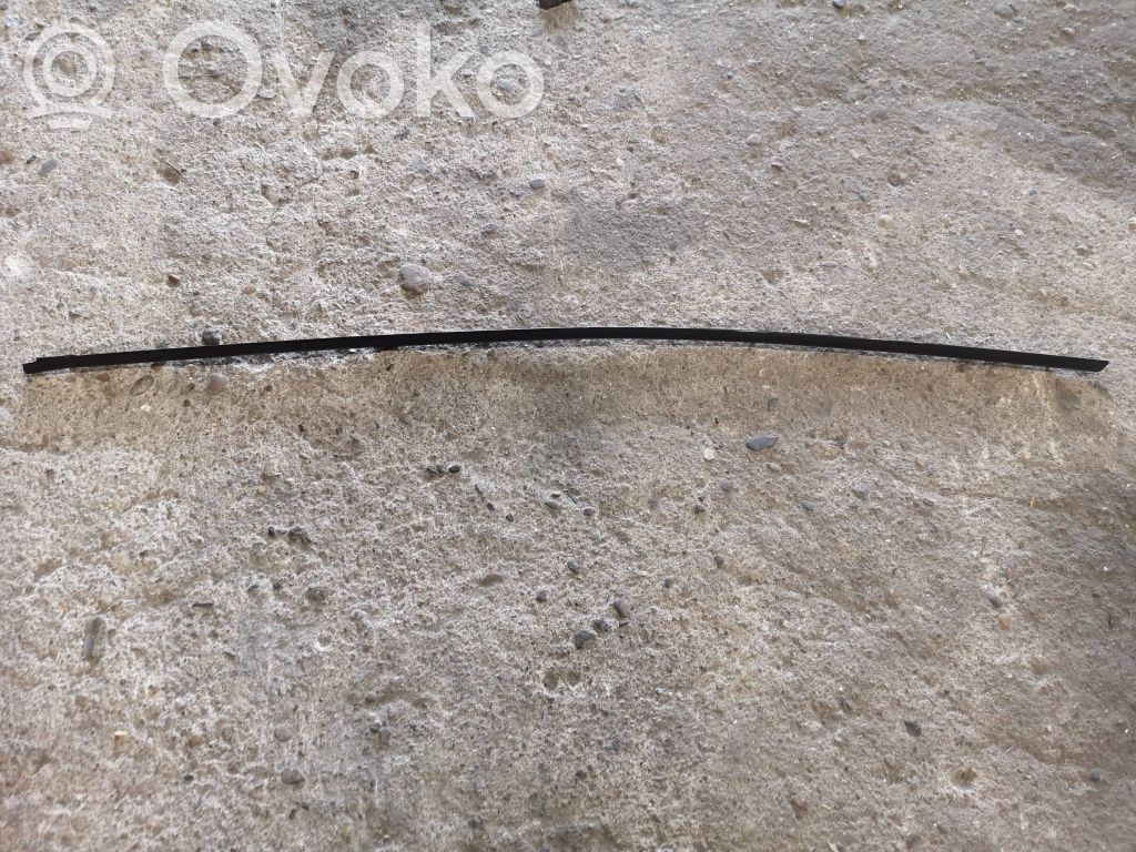 BMW 7 F01 F02 F03 F04 Отделка заднего стекла 