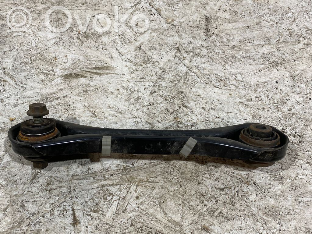 Rear control arm
