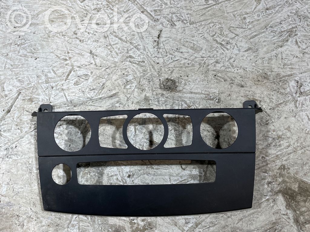 BMW 5 E60 E61 Climate control unit 