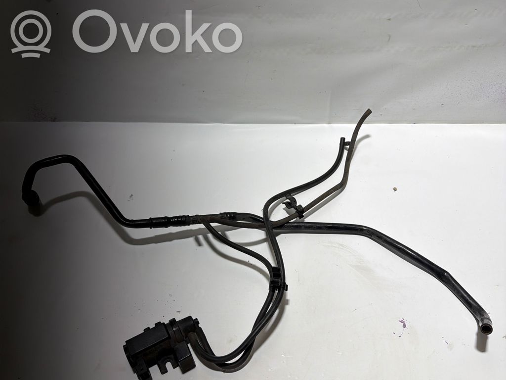 BMW 5 E60 E61 Solenoidinis vožtuvas 