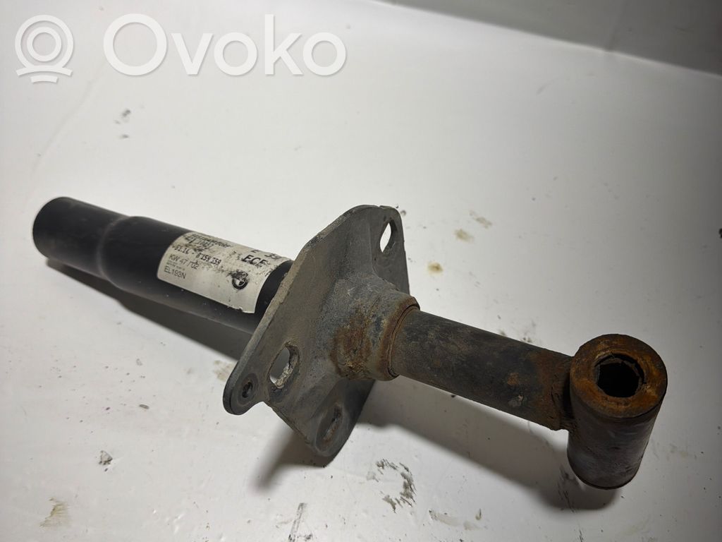 BMW 5 E39 Priekšpusē bampera amortizators 