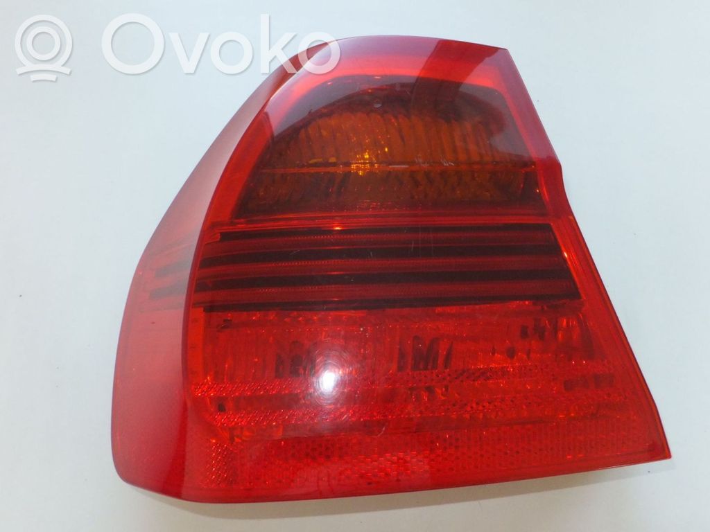Luz trasera/de freno   6937457,BMW6937457,BMW6937457