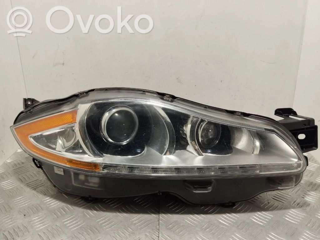 Jaguar XJ X351 Priekšējais lukturis 