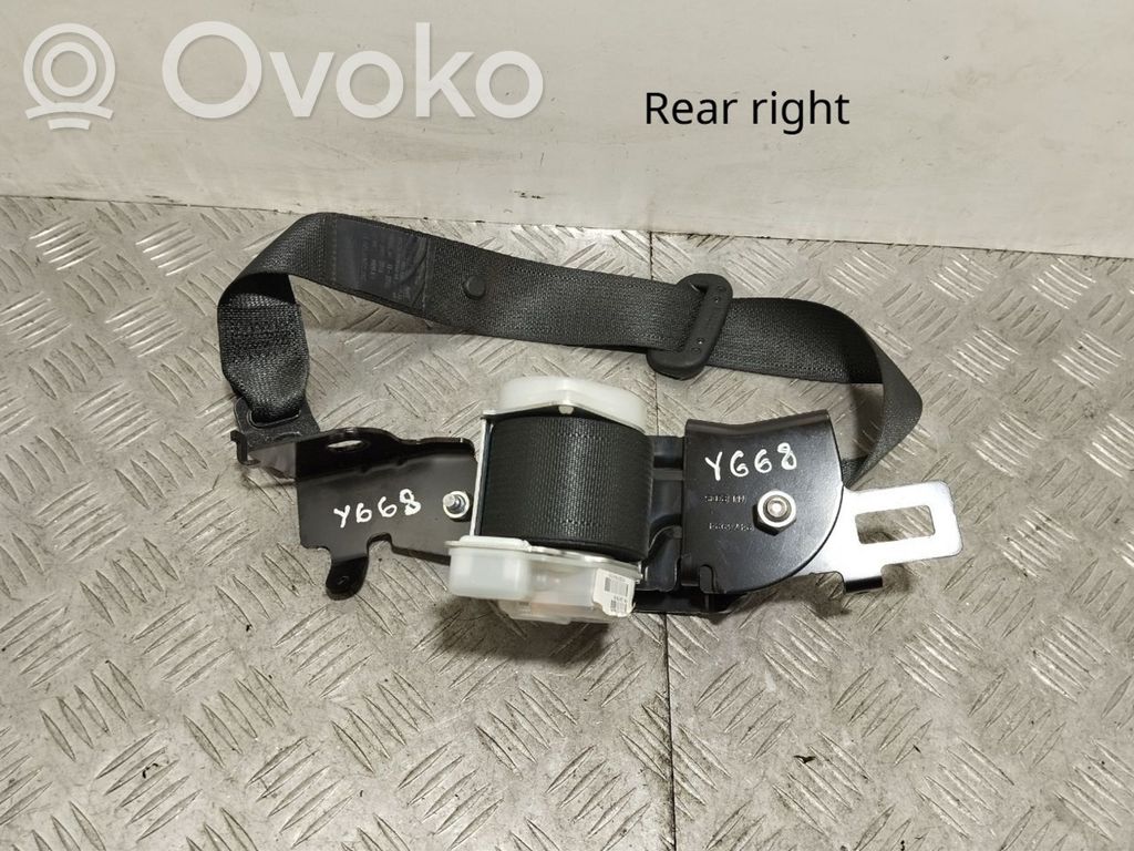 Subaru Outback (BS) Cinturón trasero 