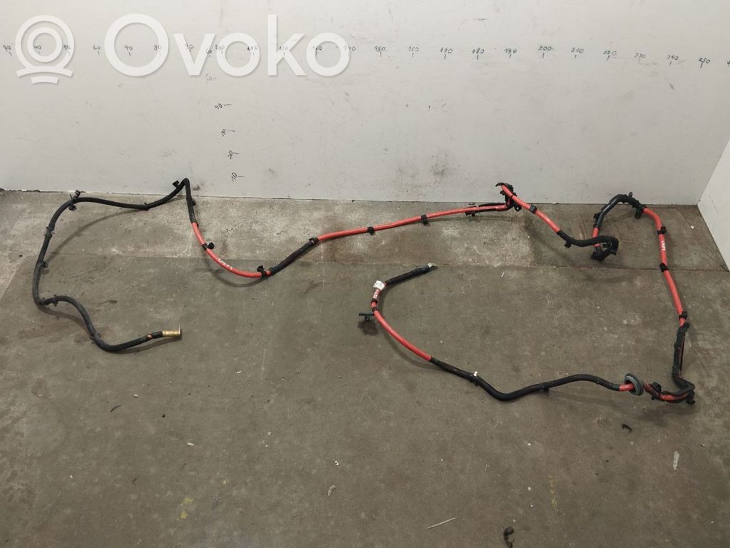 Plus / Klema / Przewód akumulatora   971971227F,O571