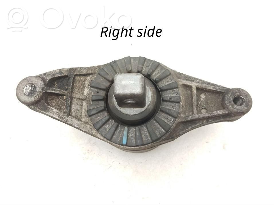 Maserati Levante Engine mount bracket 