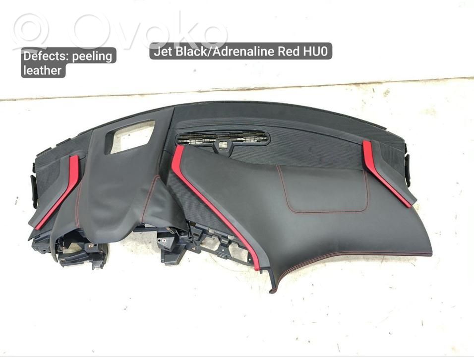 Chevrolet Corvette C8 Panelė 