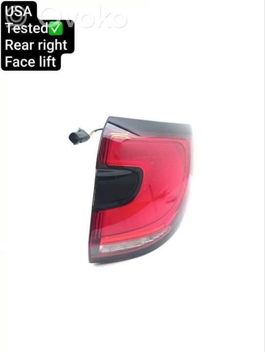 Chrysler Pacifica Rear/tail lights 