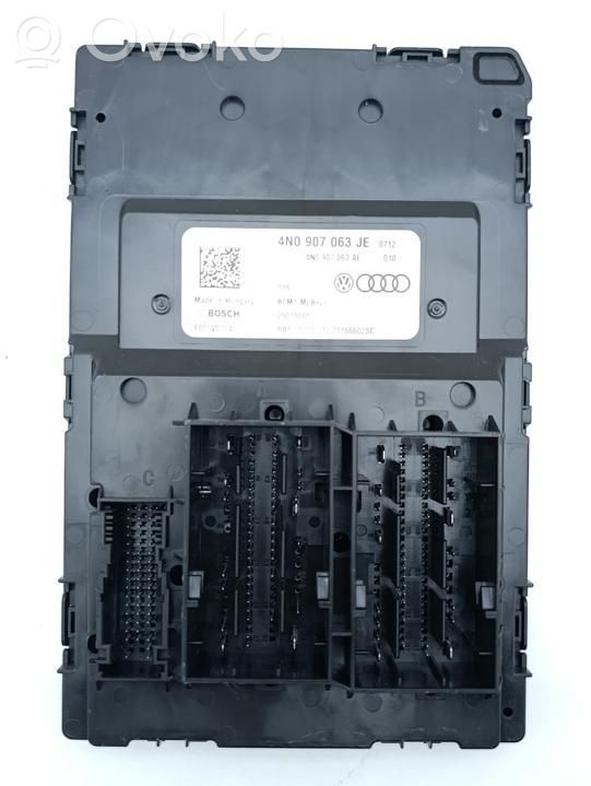 Audi Q8 Module confort 