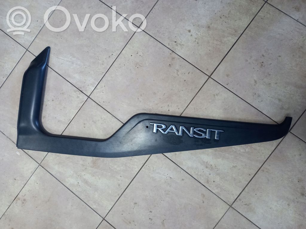 Listwa drzwi przednich   6C16V22371,NE13805