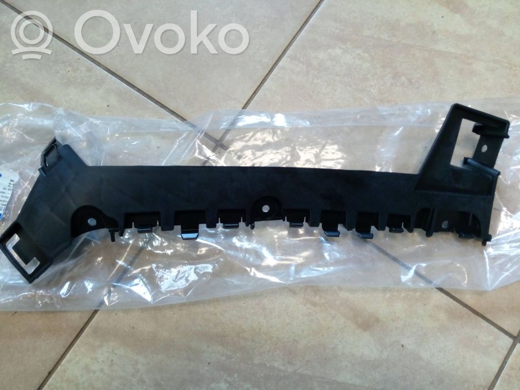 Ford B-MAX Rear bumper mounting bracket 