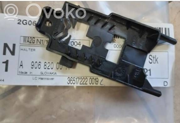 Uchwyt dyszy spryskiwacza reflektorów   9068200014,NE58246